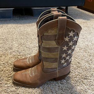 CRUSH BY DURANGO WOMEN'S DISTRESSED FLAG BOOT